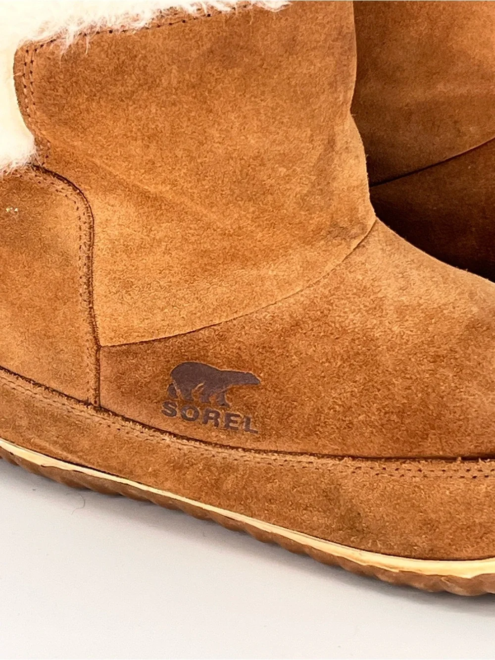 SOREL Chestnut Brown Suede Faux Fur Shearling Lined Winter Boots Women’s Size 9